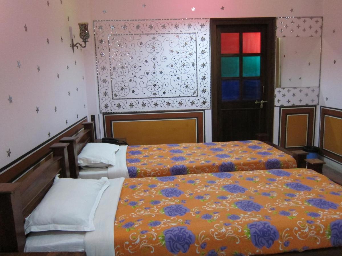Rani Mahal Hotel Джайпур Екстериор снимка